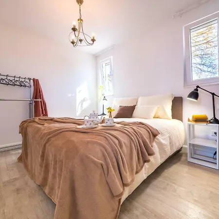 Countryhouse P&d Villa *