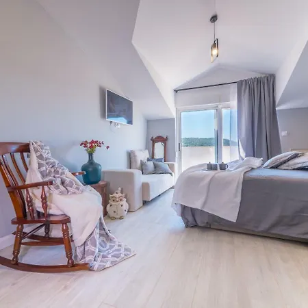 Countryhouse P&d Villa