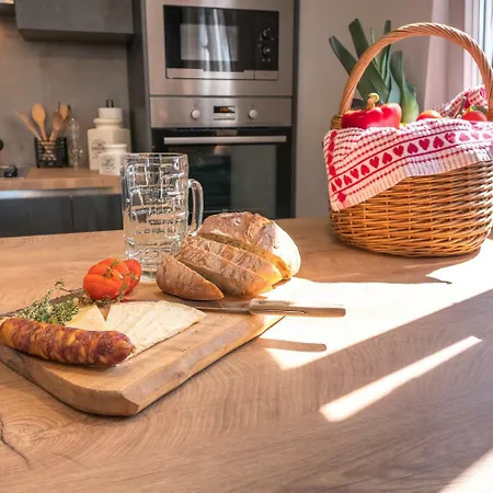 Countryhouse P&d Villa Grohote